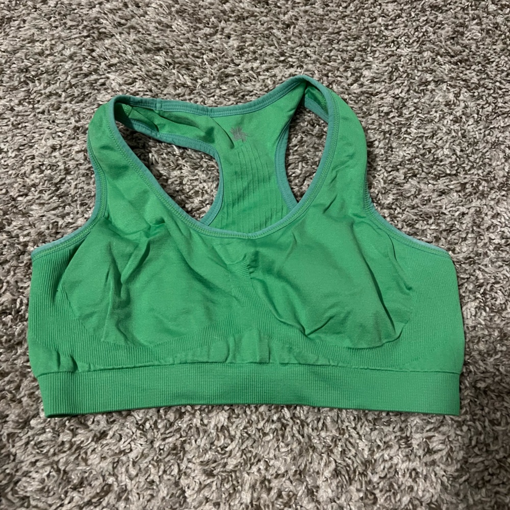 Women’s Sports Bra